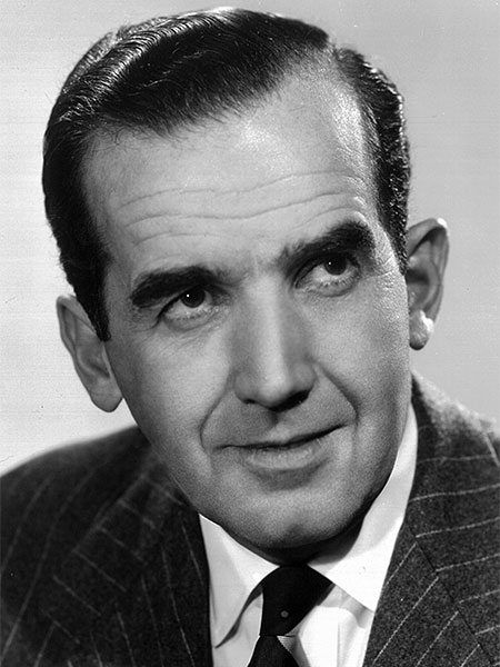 edward-r-murrow-cbs-450x600